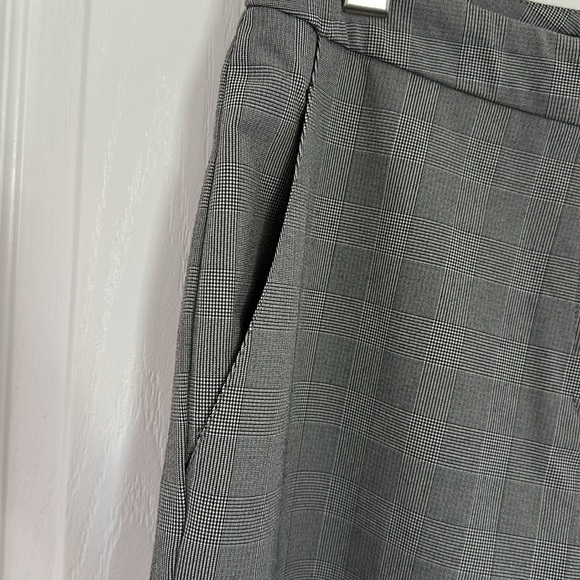 Teenflo - Gray and White Pattern Trousers - Picture 3 of 6